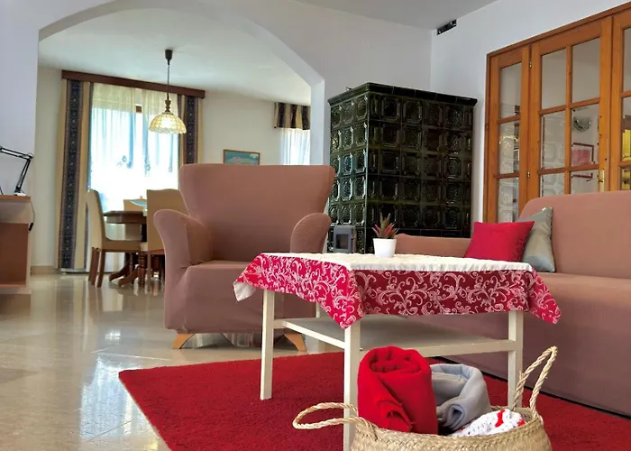Apartman Ostrea ***