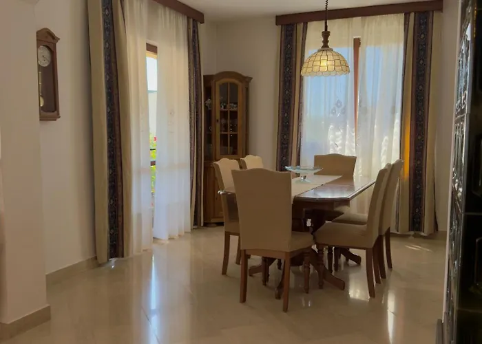 Apartment Ostrea ***