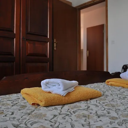 Ostrea *** Apartment Bale