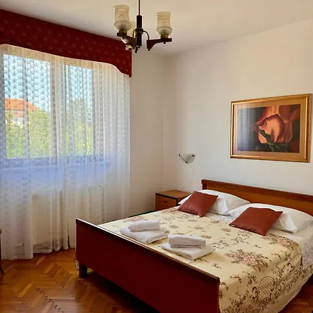 Apartman Ostrea *** *