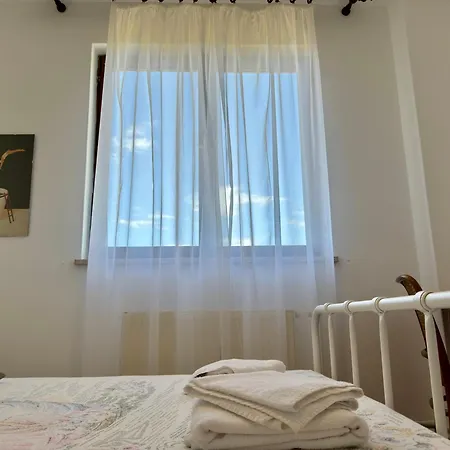 Ostrea *** Apartment